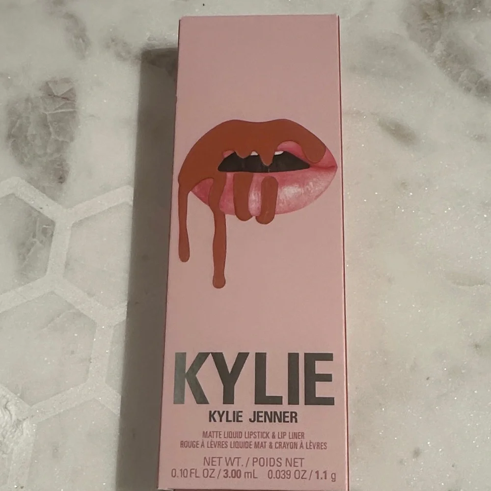 Kylie Autumn Matte Liquid Lipstick & Lip Liner